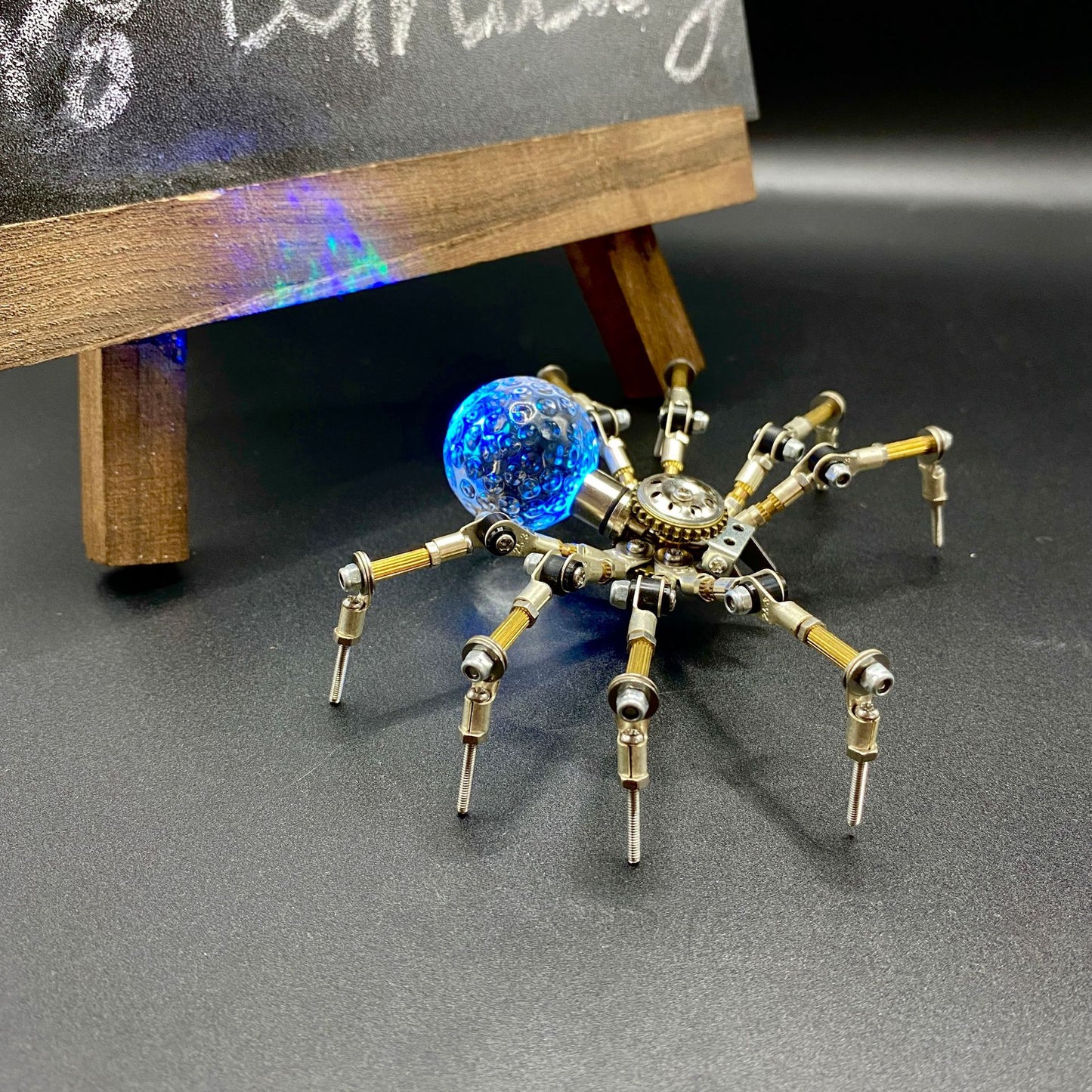 Mechanical spider metal assembly model three-dimensional DIY handmade puzzle kit creative ornament male