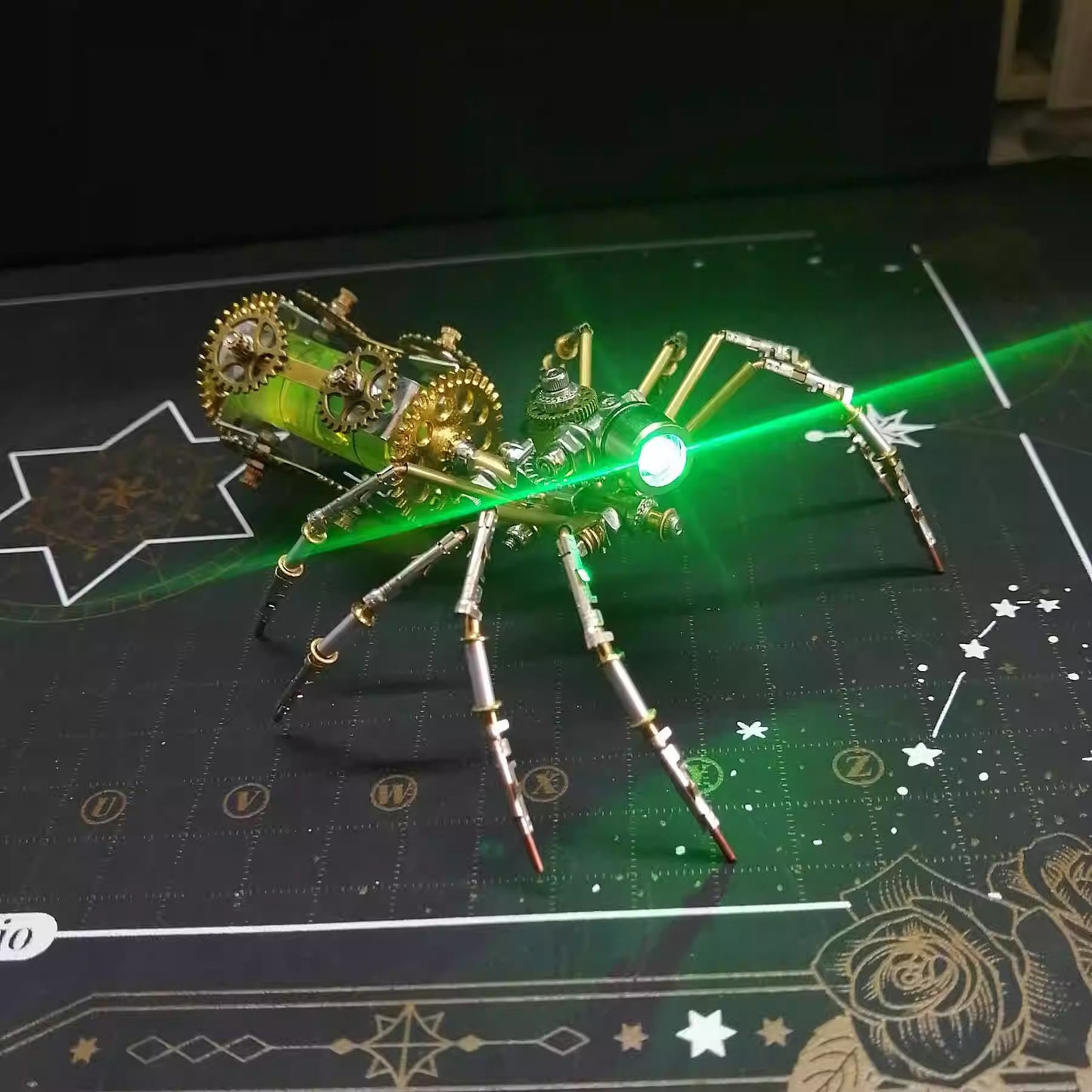 Mechanical spider metal assembly model three-dimensional DIY handmade puzzle kit creative ornament male