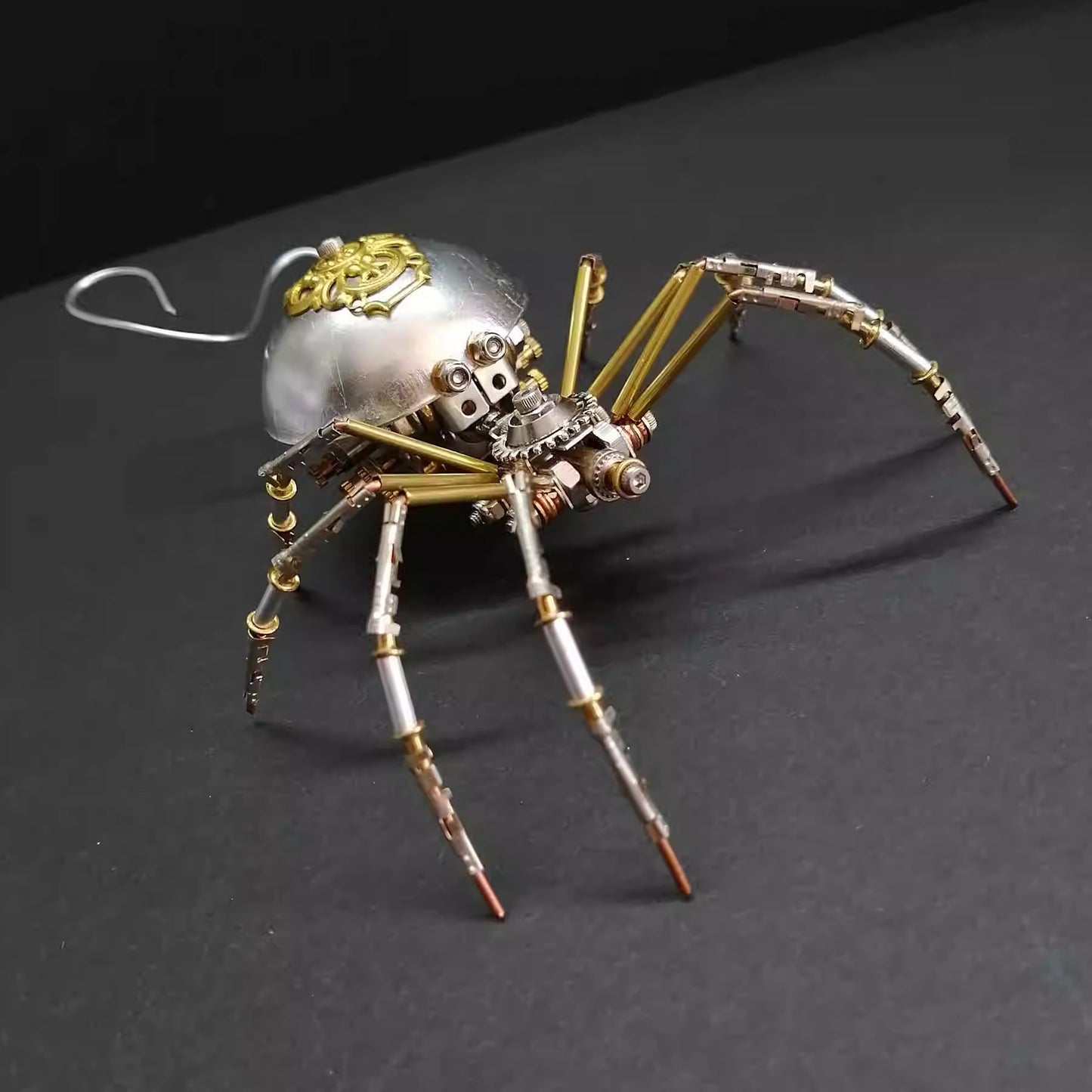 Mechanical spider metal assembly model three-dimensional DIY handmade puzzle kit creative ornament male