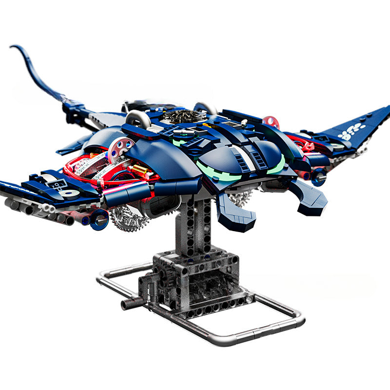 Semi-mechanical half planer devil fish fish piranha marine creature whale shark model building block
